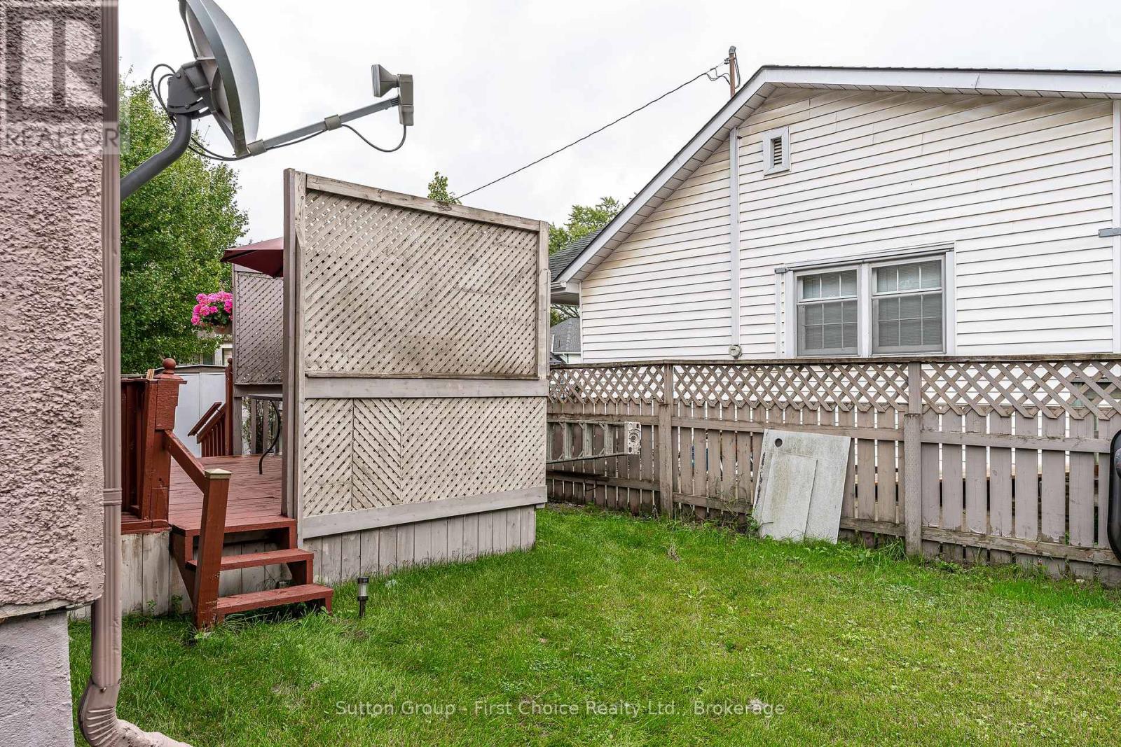 141 Perth Street, Stratford, Ontario N5A 3Y1 - Photo 46 - X12983104