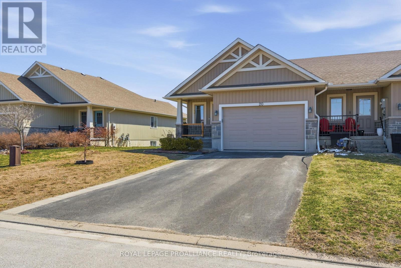 20 Chinook Street, Belleville, Ontario  K8P 0C4 - Photo 2 - X12983020