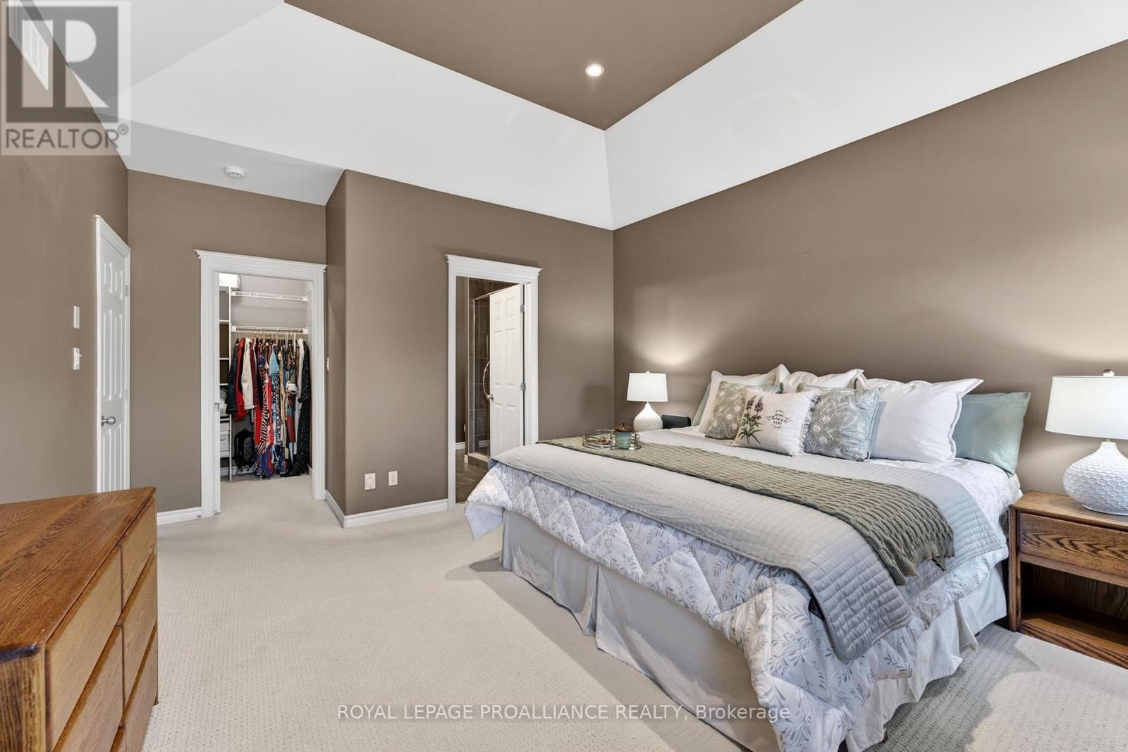 27 Gavey Street, Belleville, Ontario  K8N 0M1 - Photo 10 - X12983068