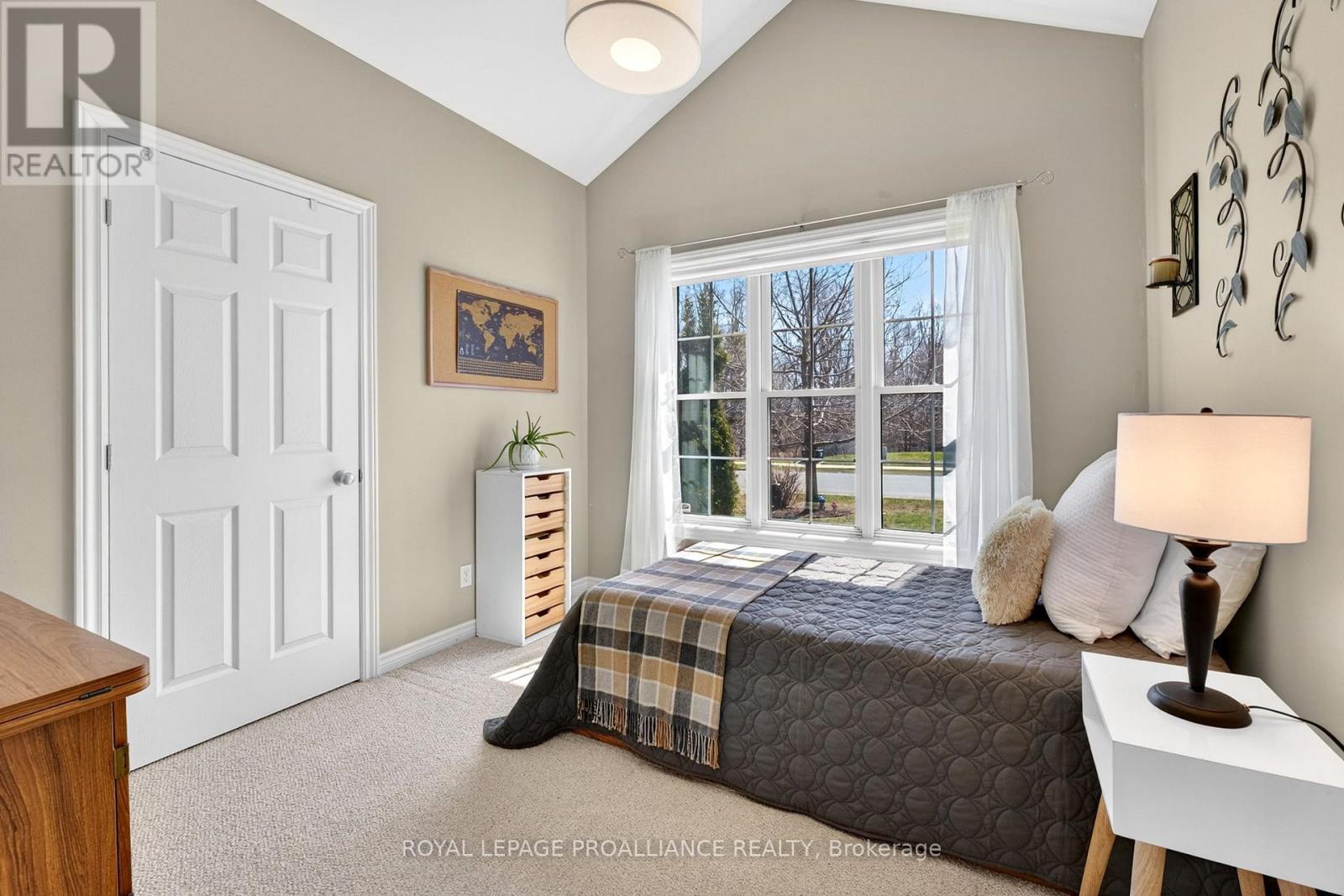 27 Gavey Street, Belleville, Ontario  K8N 0M1 - Photo 14 - X12983068