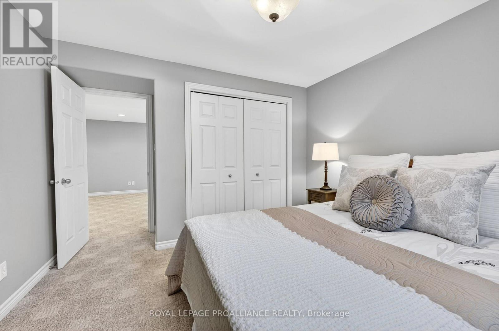 27 Gavey Street, Belleville, Ontario  K8N 0M1 - Photo 23 - X12983068