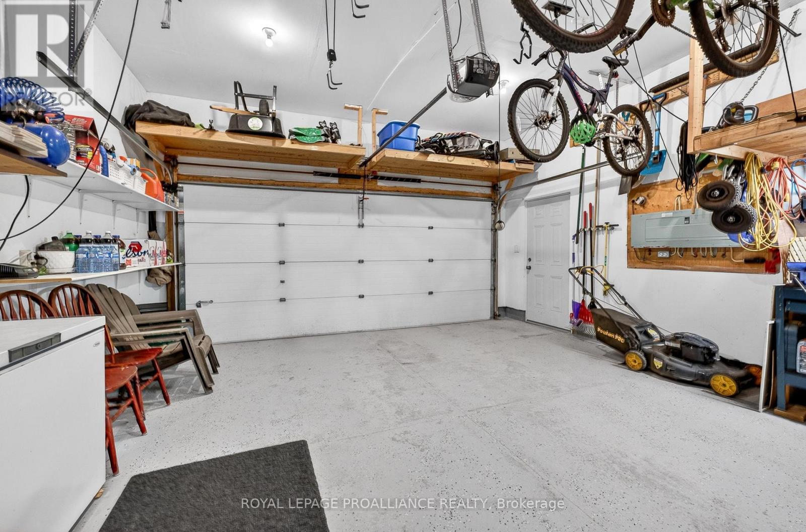 27 Gavey Street, Belleville, Ontario  K8N 0M1 - Photo 27 - X12983068