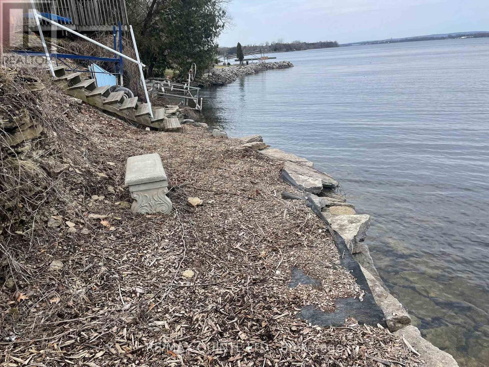 1752 County Road 3, Prince Edward County (Ameliasburg Ward), Ontario  K0K 1A0 - Photo 31 - X12983244