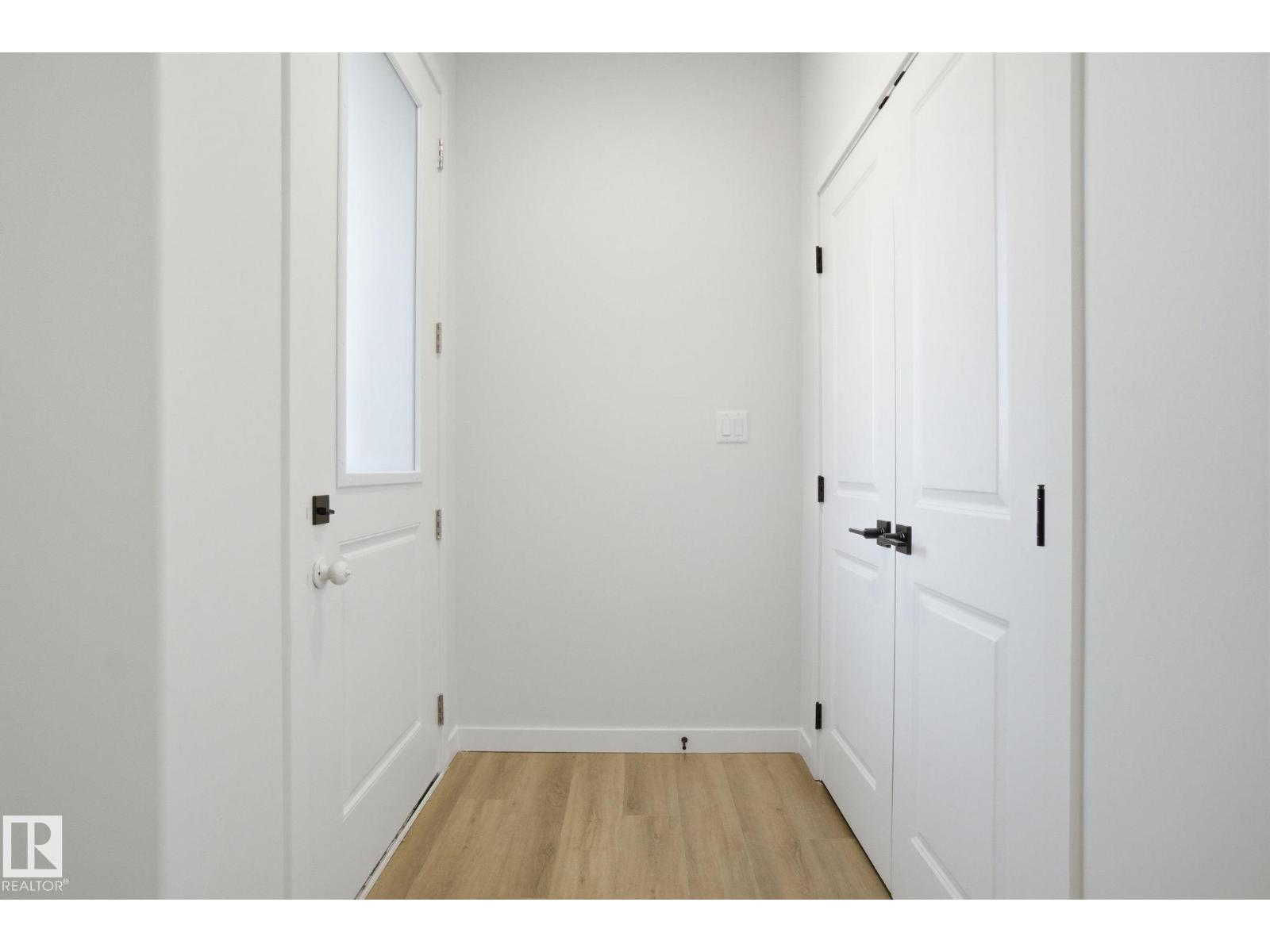 1527 Siskin Link Li Nw, Edmonton, Alberta  T5S 0T9 - Photo 3 - E4474760