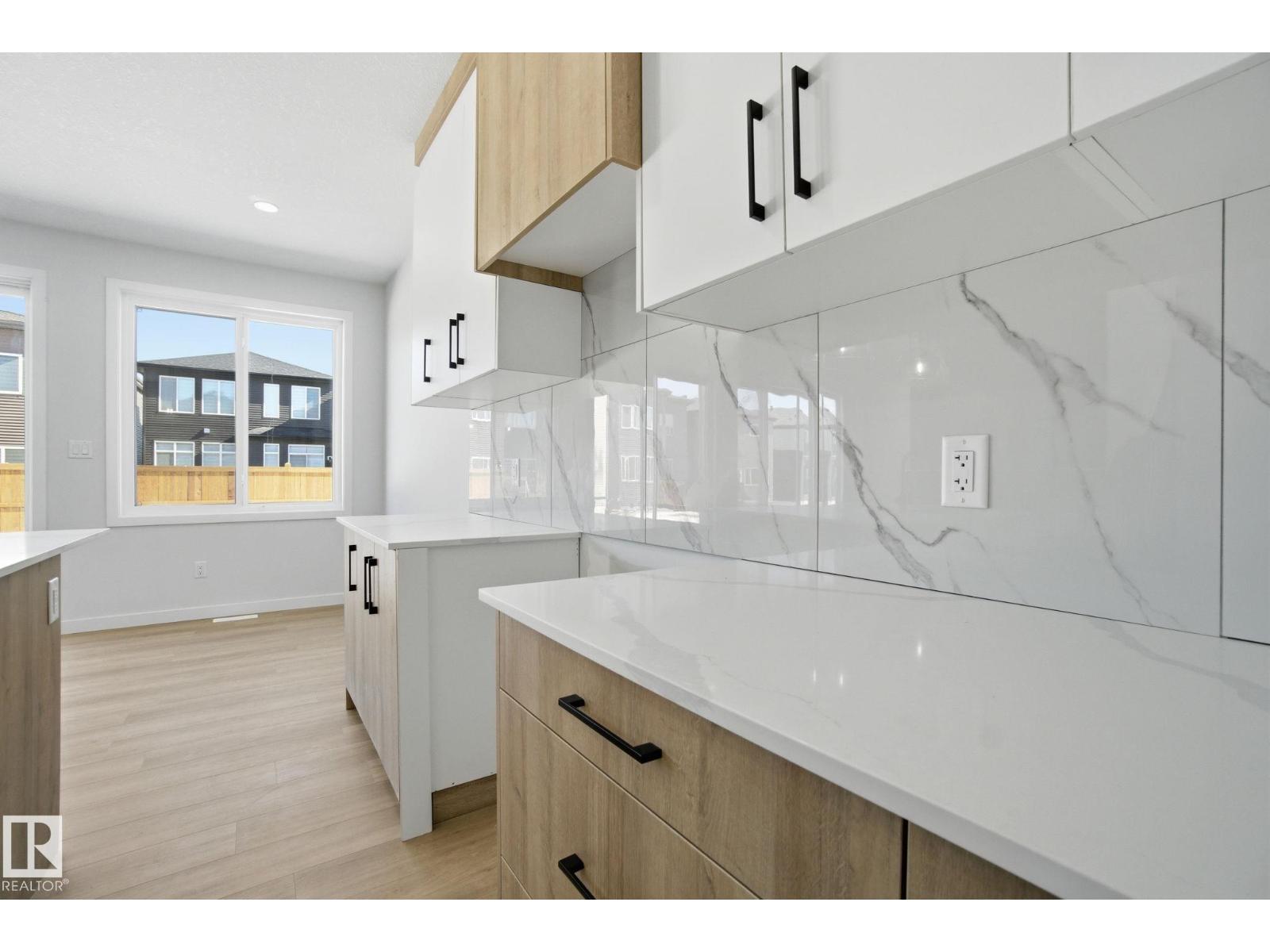 1527 Siskin Link Li Nw, Edmonton, Alberta  T5S 0T9 - Photo 7 - E4474760