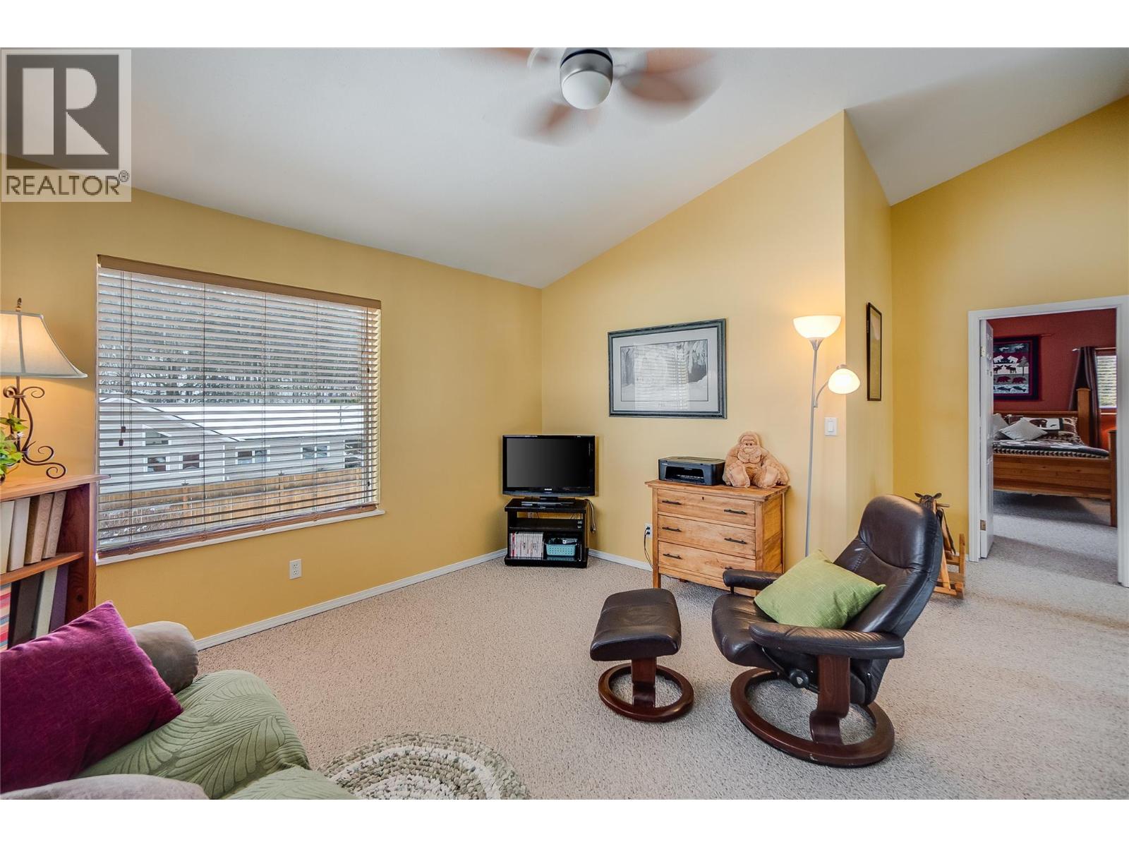 661 C Avenue, Kaslo, British Columbia  V0G 1M0 - Photo 40 - 10377055