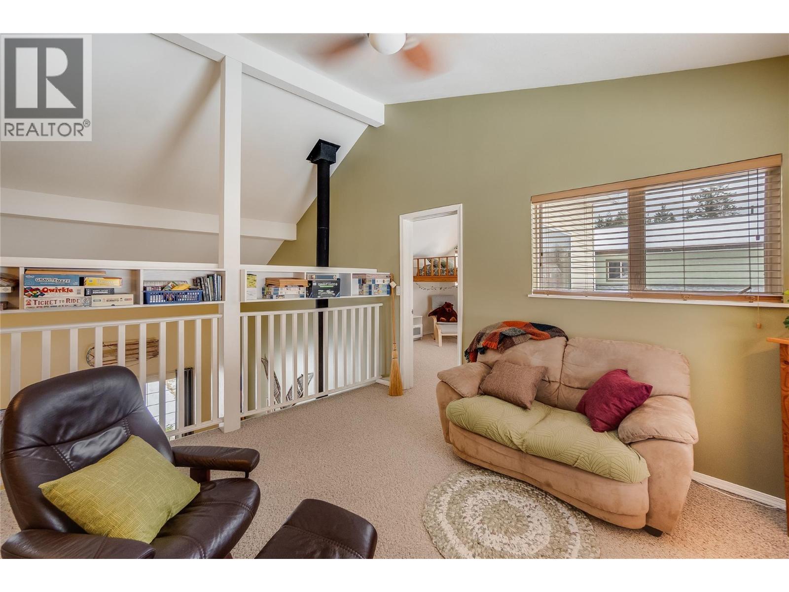 661 C Avenue, Kaslo, British Columbia  V0G 1M0 - Photo 39 - 10377055