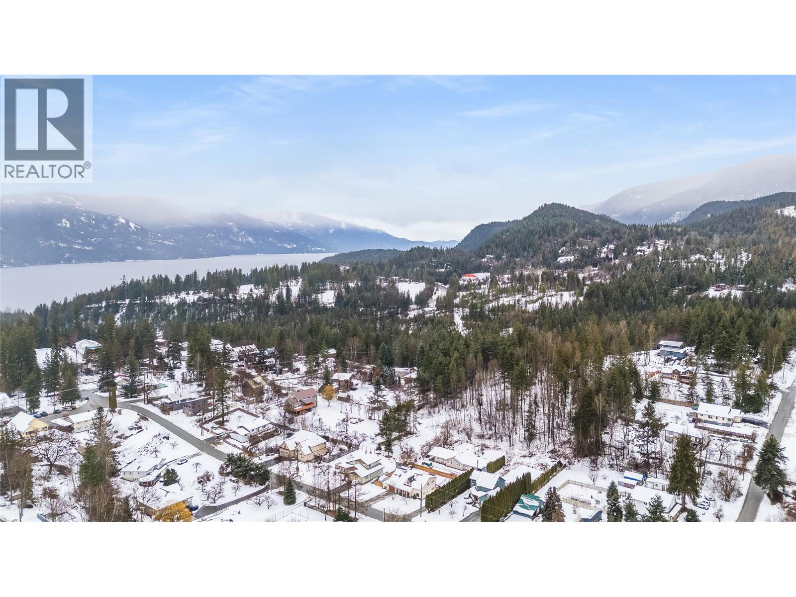 661 C Avenue, Kaslo, British Columbia  V0G 1M0 - Photo 77 - 10377055