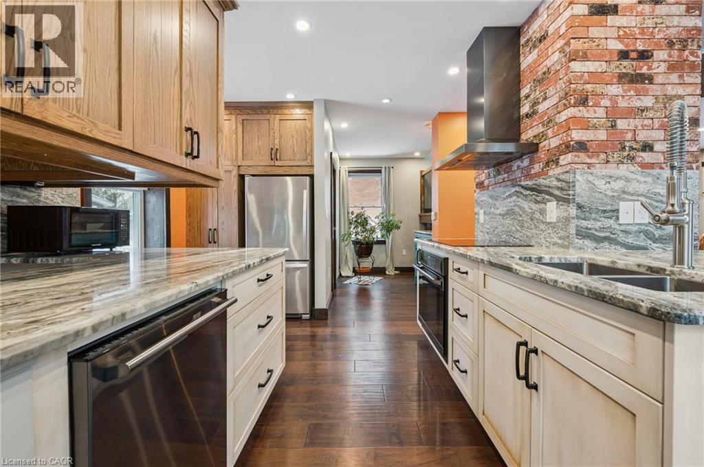 838 Moore Street, Cambridge, Ontario  N3H 3B8 - Photo 15 - 40812317