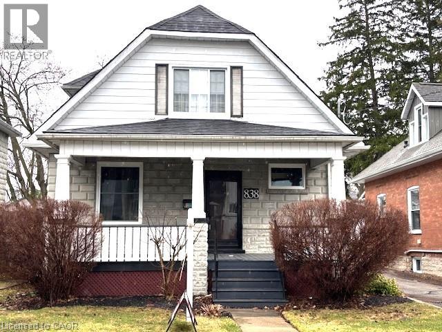 838 MOORE Street, Cambridge, Ontario