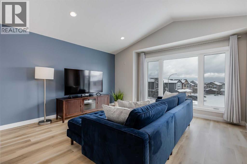 27 Everoak Bay SW, Calgary, Alberta  T2Y 0A2 - Photo 18 - A2287742