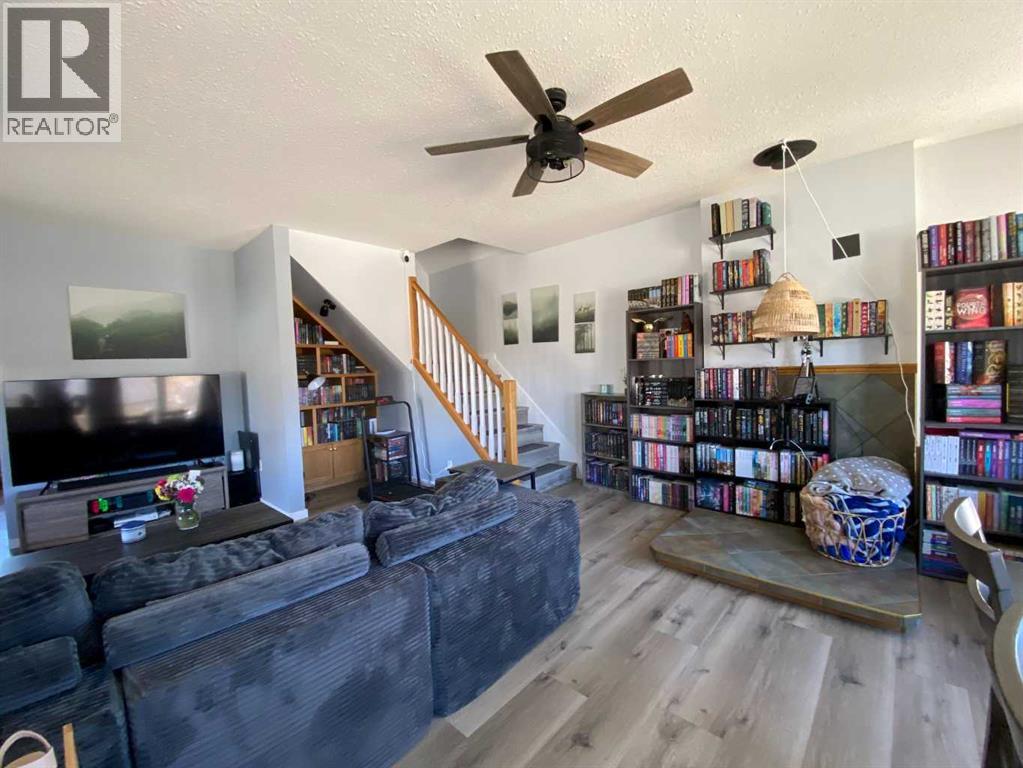 1809 129 Street, Blairmore, Alberta  T0K 0E0 - Photo 8 - A2299536