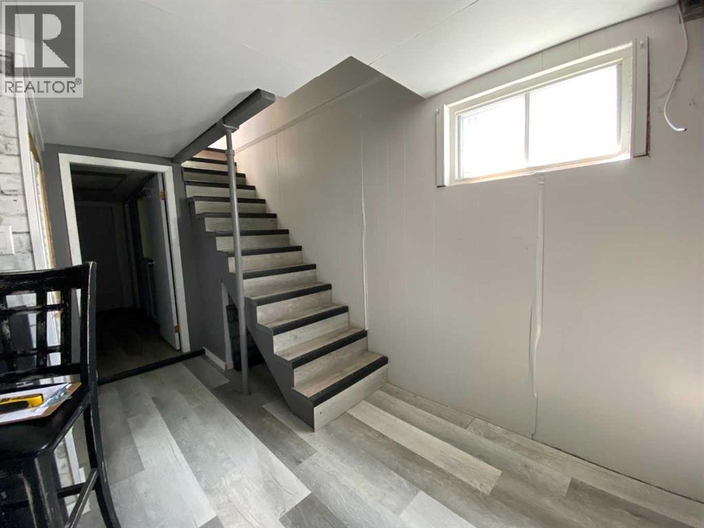 1809 129 Street, Blairmore, Alberta  T0K 0E0 - Photo 29 - A2299536