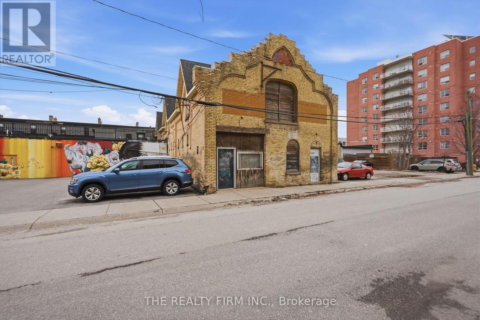 620 Marshall Street, London East, Ontario  N5W 2Z1 - Photo 2 - X12983116