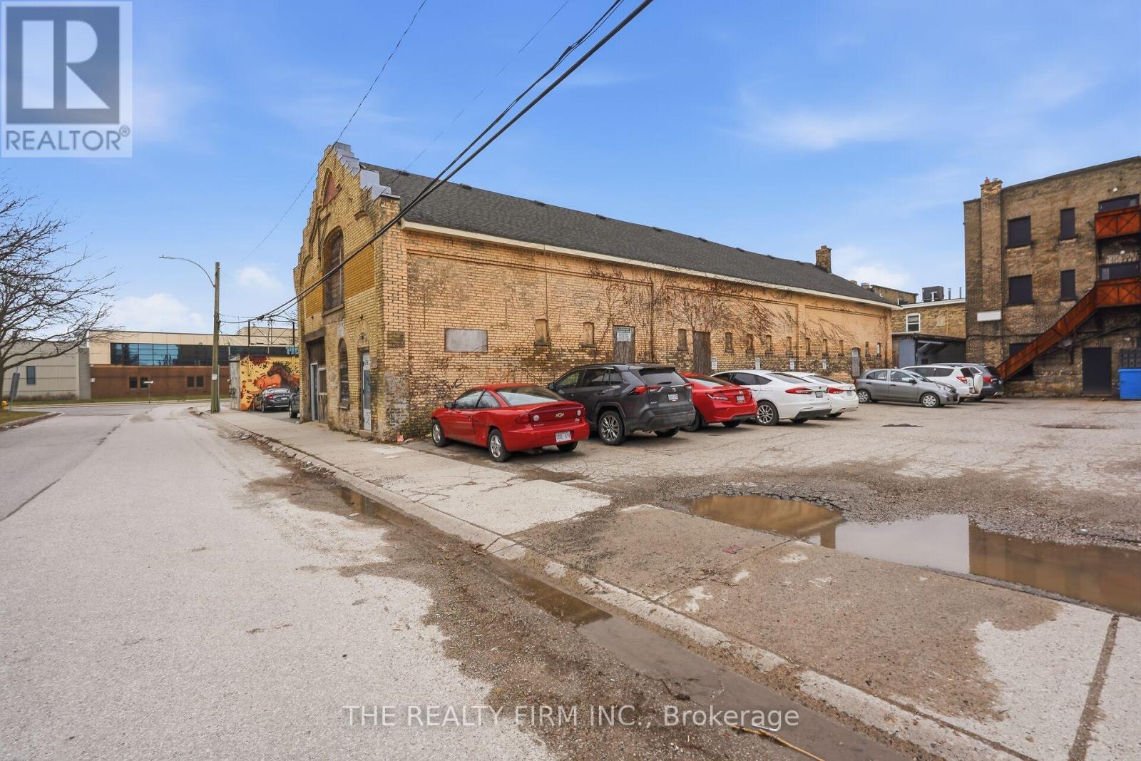 620 Marshall Street, London East, Ontario  N5W 2Z1 - Photo 4 - X12983116