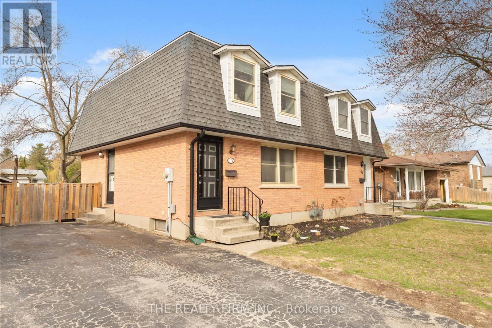 324 OAK AVENUE, Strathroy-Caradoc, Ontario