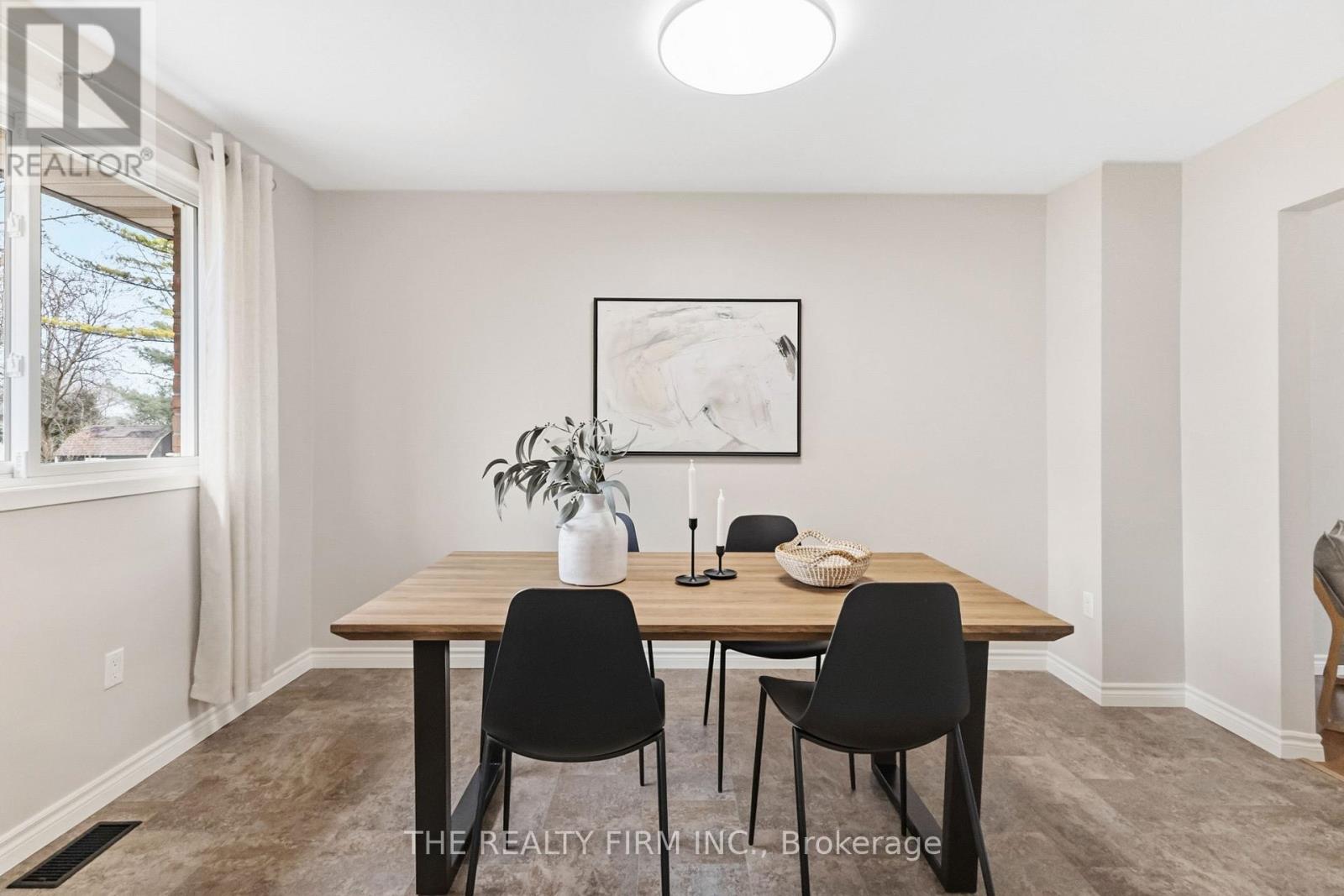 324 Oak Avenue, Strathroy-Caradoc, Ontario  N7G 3T2 - Photo 19 - X12983142