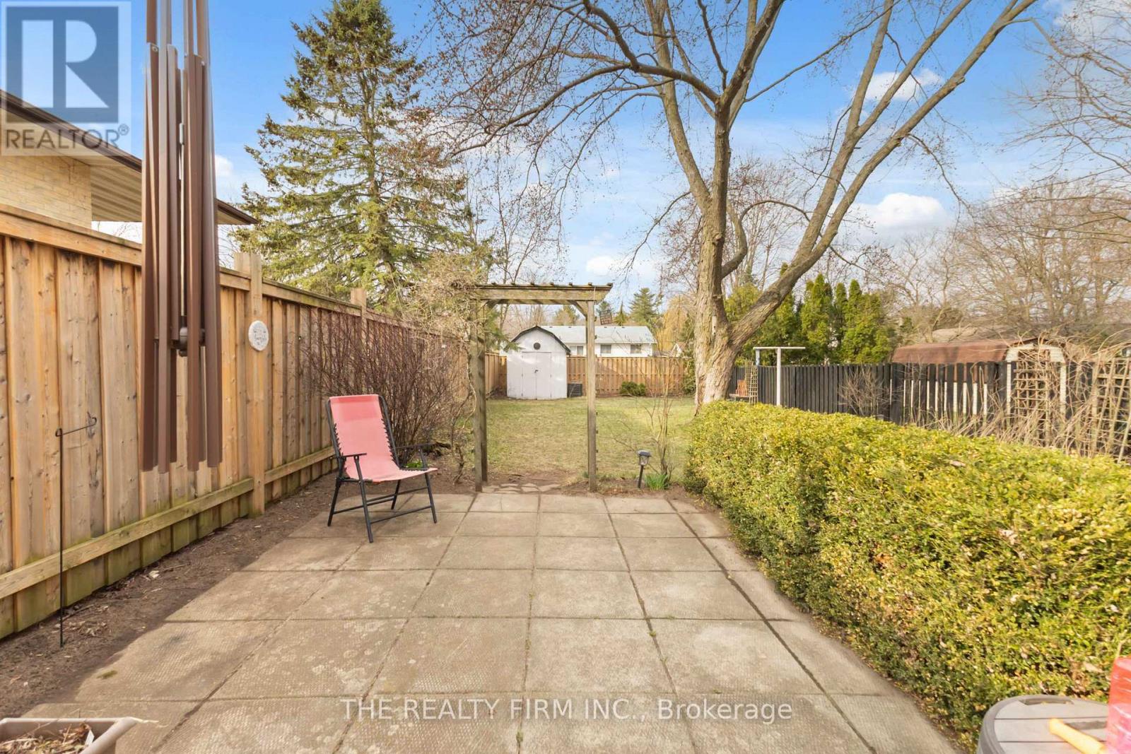 324 Oak Avenue, Strathroy-Caradoc, Ontario  N7G 3T2 - Photo 37 - X12983142