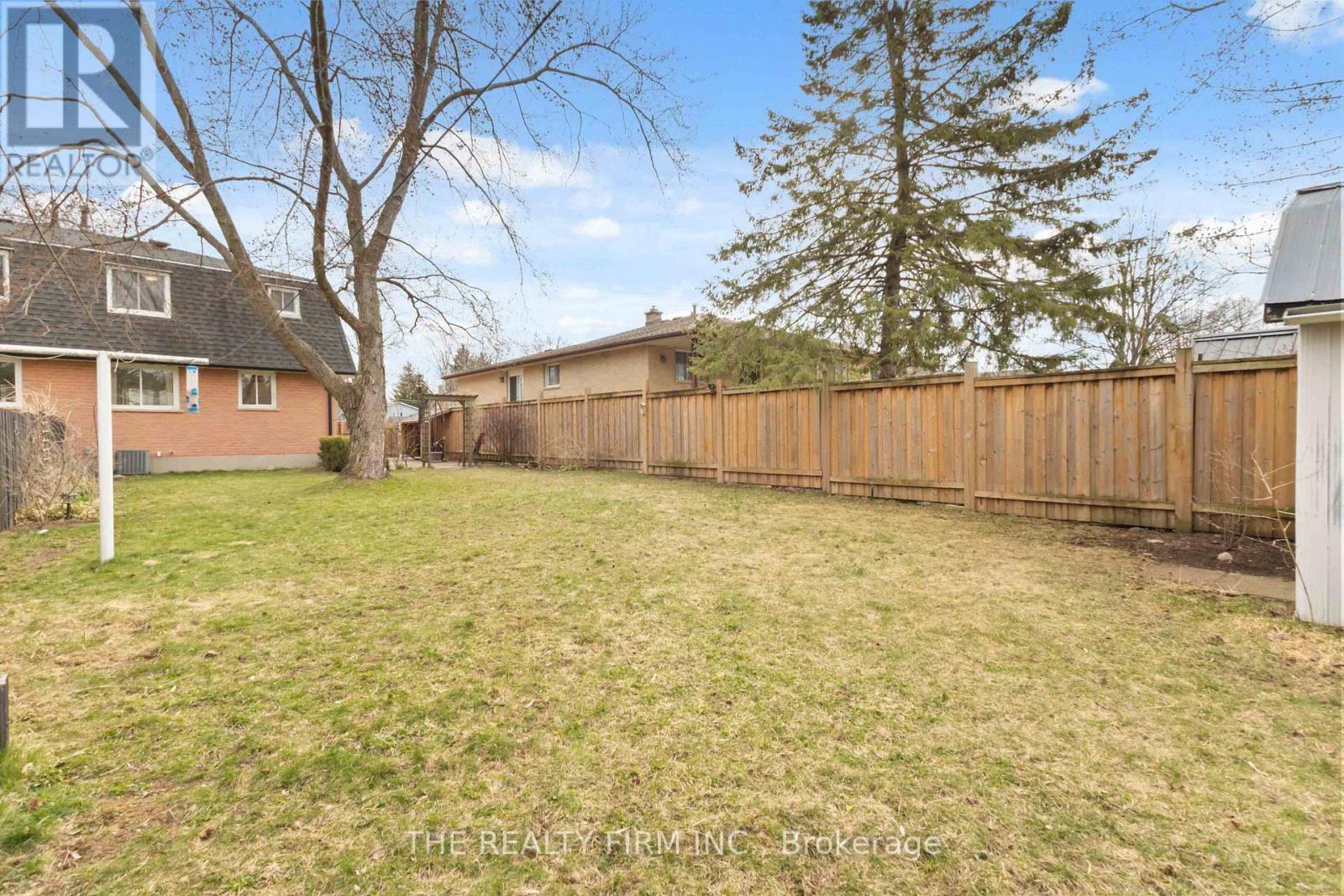 324 Oak Avenue, Strathroy-Caradoc, Ontario  N7G 3T2 - Photo 42 - X12983142