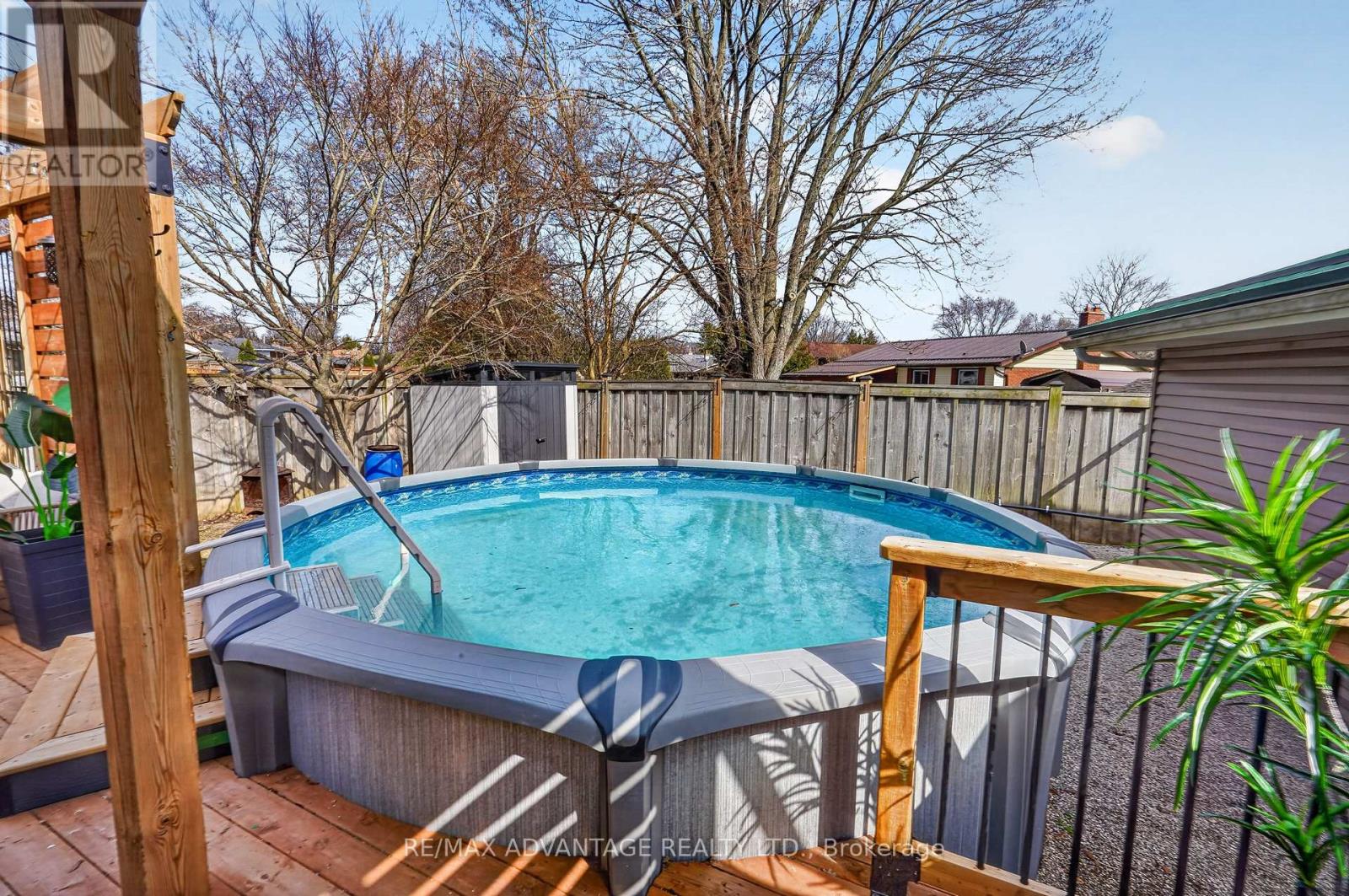 7 Gustin Avenue, London South, Ontario  N6P 1C2 - Photo 38 - X12983154