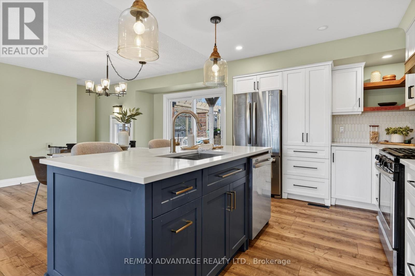 7 Gustin Avenue, London South, Ontario  N6P 1C2 - Photo 9 - X12983154