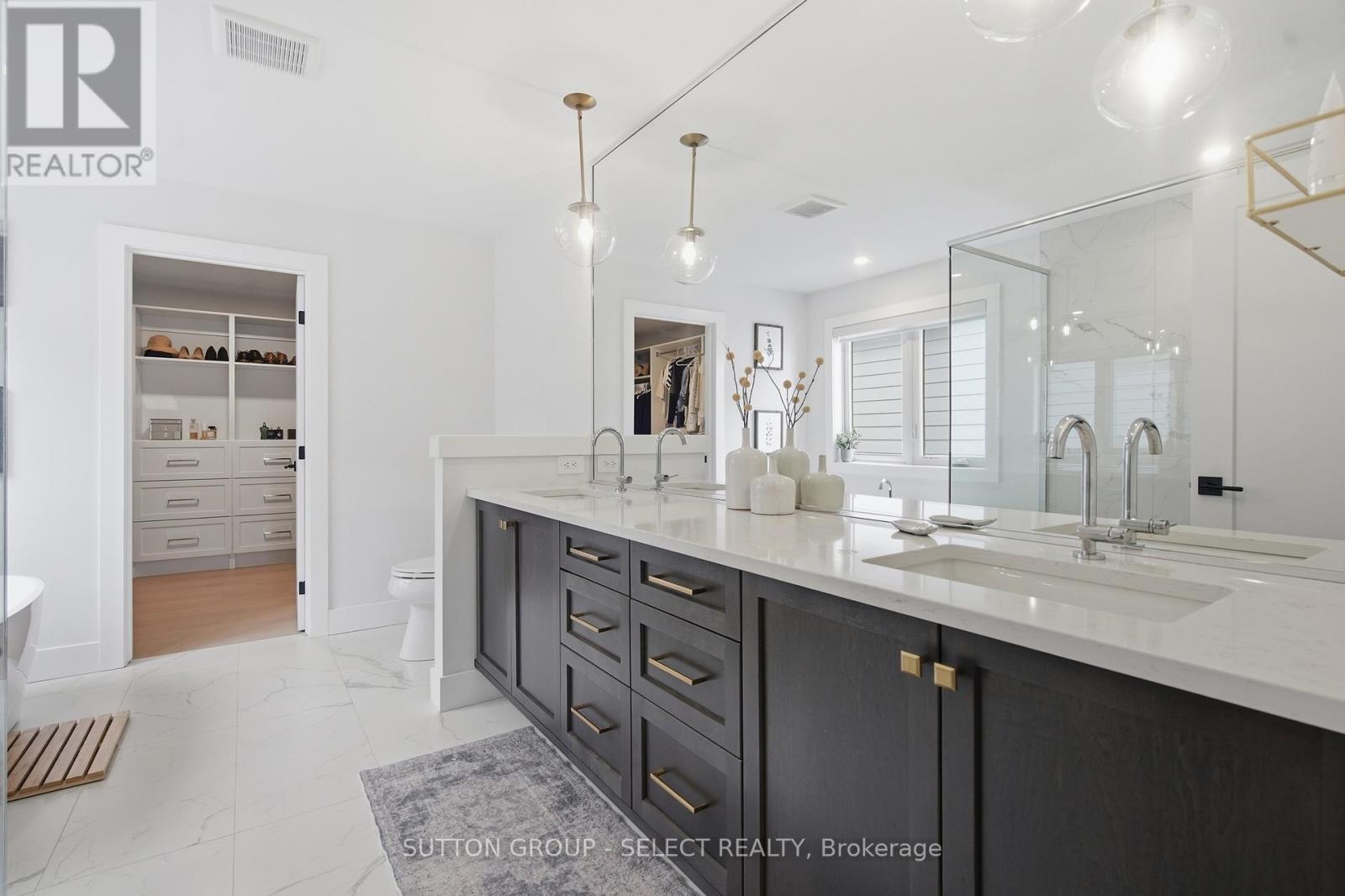 1886 Fountain Grass Drive, London South, Ontario  N6K 0K7 - Photo 23 - X12983280