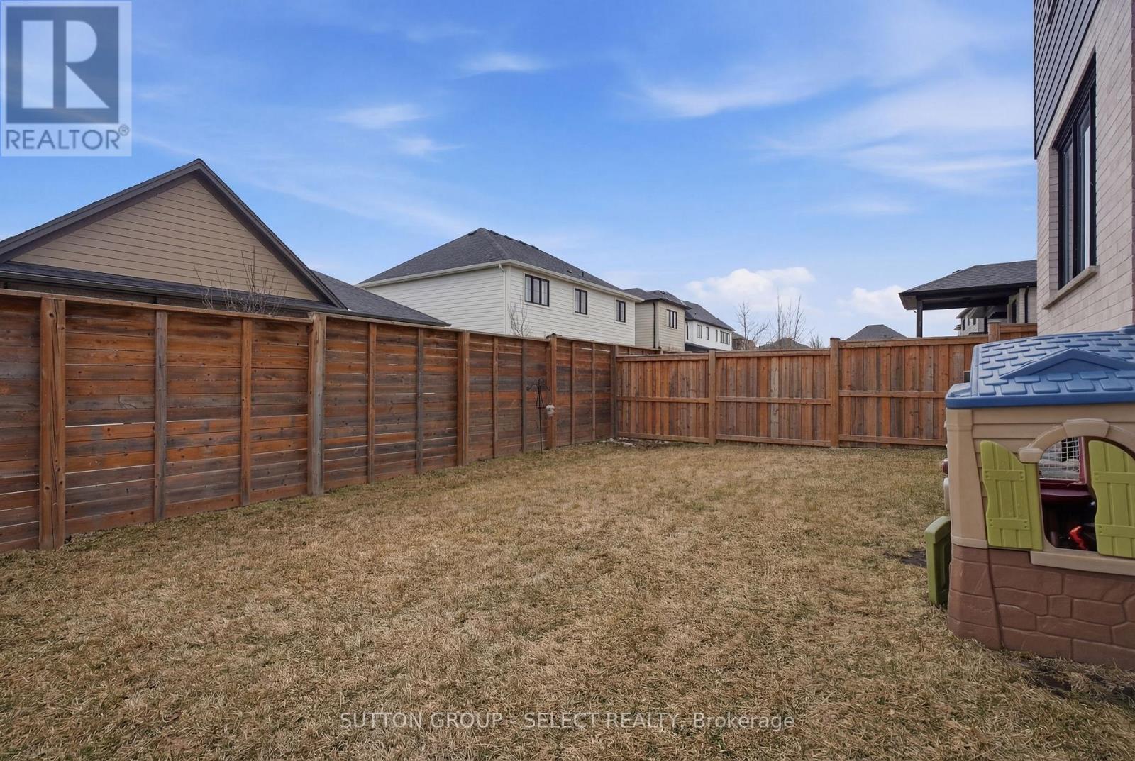 1886 Fountain Grass Drive, London South, Ontario  N6K 0K7 - Photo 45 - X12983280