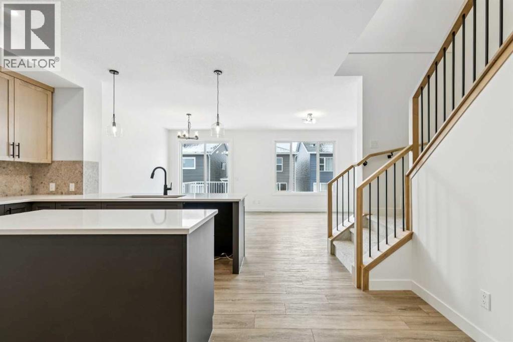 112 Amblefield Grove NW, Calgary, Alberta  T3P 2L4 - Photo 7 - A2288950