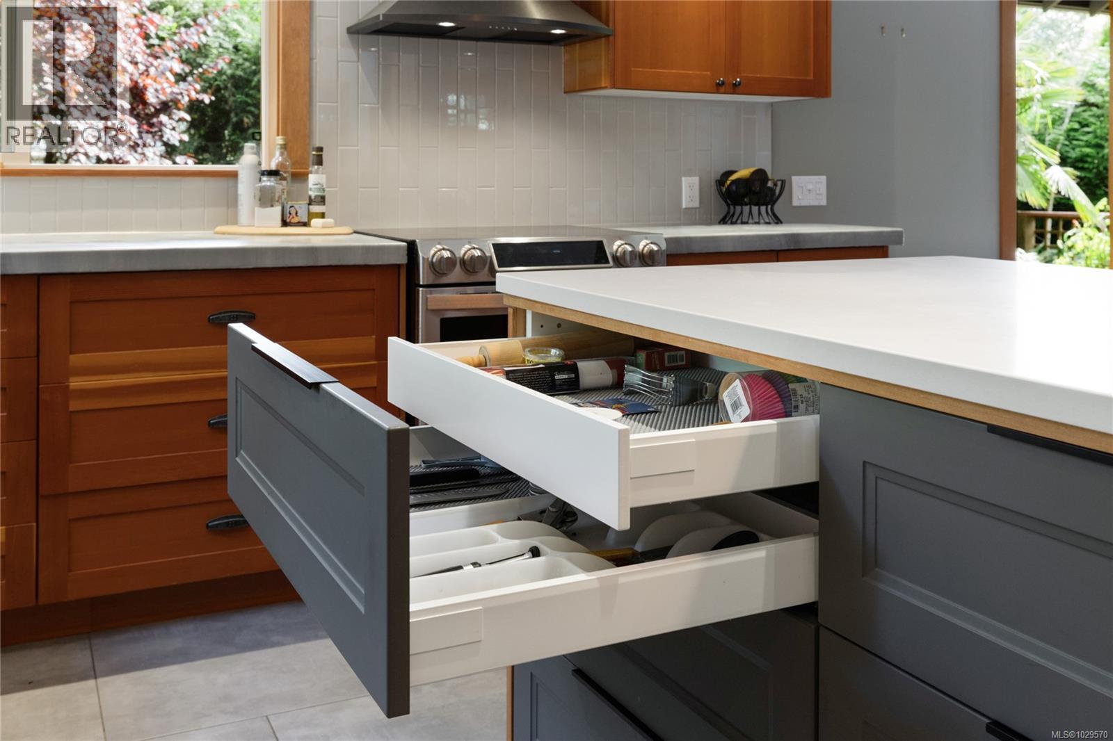 2060 Bel Oak Dr, Nanoose Bay, British Columbia  V9P 9E9 - Photo 28 - 1029570