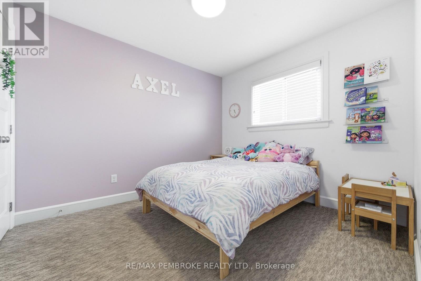 20 Liam Street, Petawawa, Ontario  K8H 0C2 - Photo 26 - X12983096