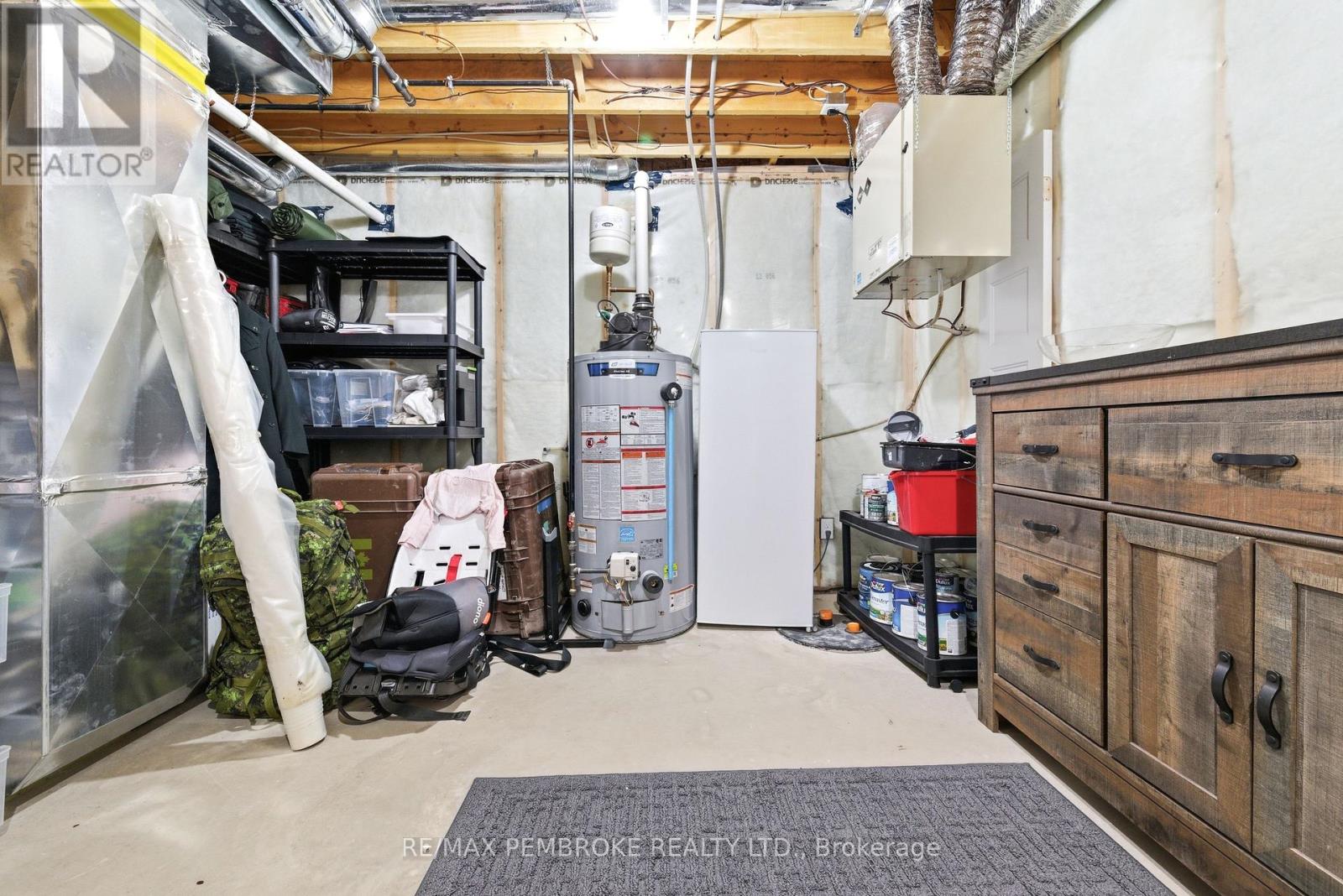 20 Liam Street, Petawawa, Ontario  K8H 0C2 - Photo 40 - X12983096