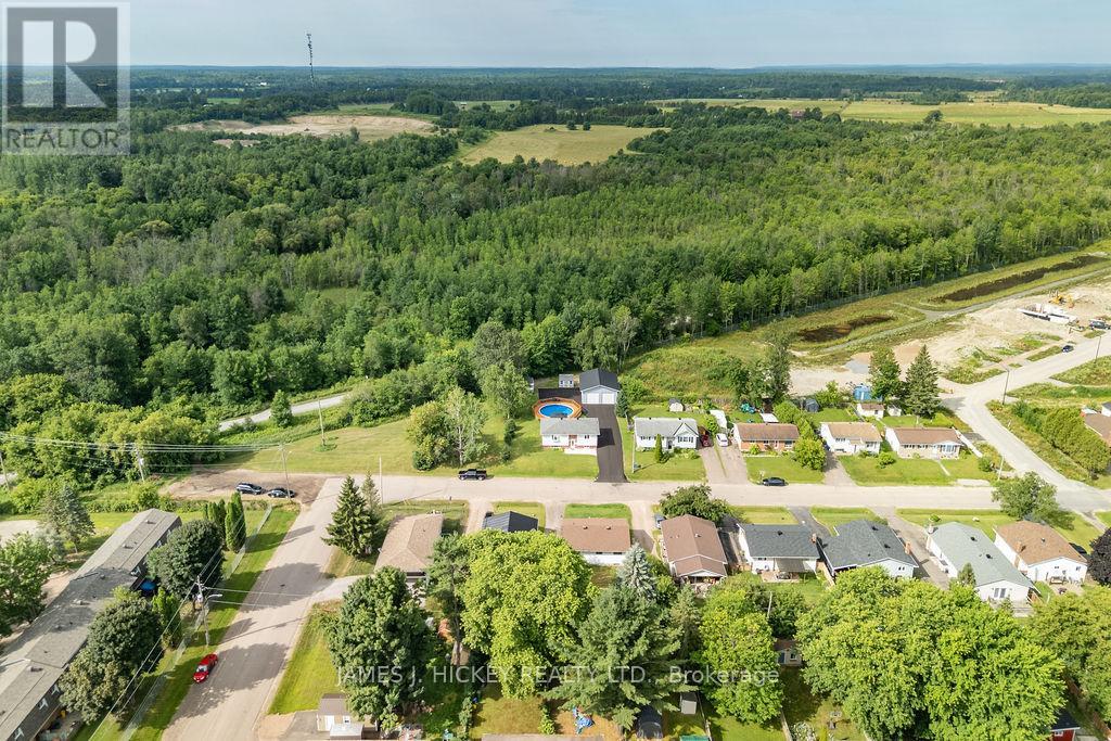 1108 Boundary Road, Pembroke, Ontario  K8A 7X1 - Photo 11 - X12983232