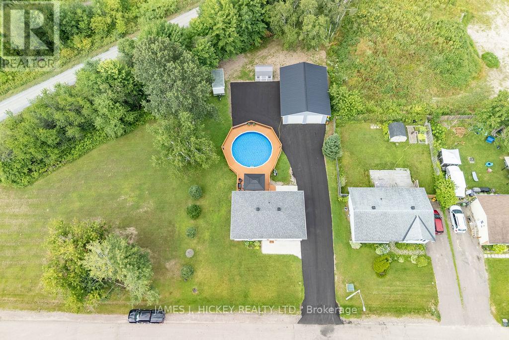 1108 Boundary Road, Pembroke, Ontario  K8A 7X1 - Photo 8 - X12983232