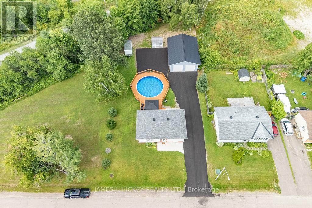 1108 Boundary Road, Pembroke, Ontario  K8A 7X1 - Photo 9 - X12983232