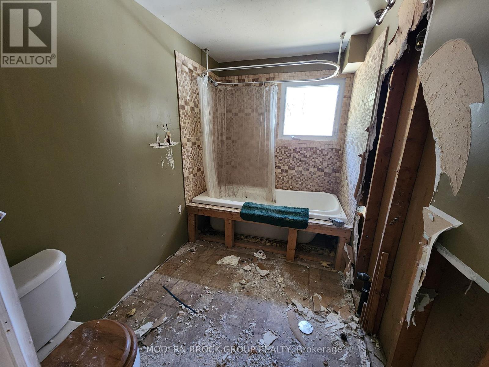 4717 County Road 18, Augusta, Ontario  K0E 1T0 - Photo 19 - X12983242