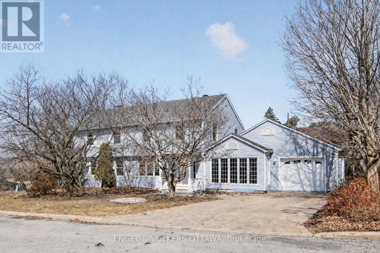 193 CUNNINGHAM AVENUE S, Ottawa, Ontario