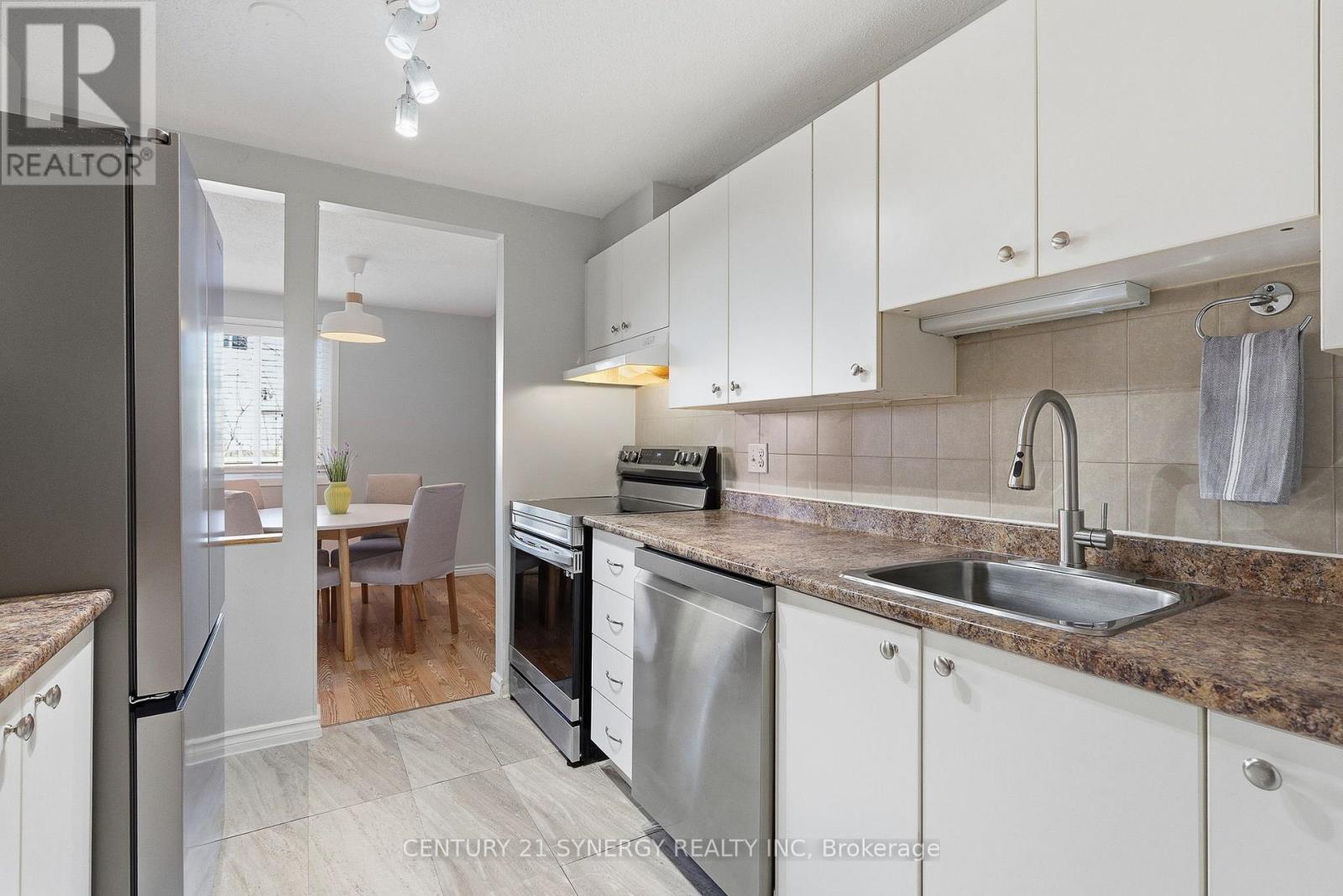 45 Tedwyn Drive, Ottawa, Ontario  K2J 1P9 - Photo 10 - X12983078