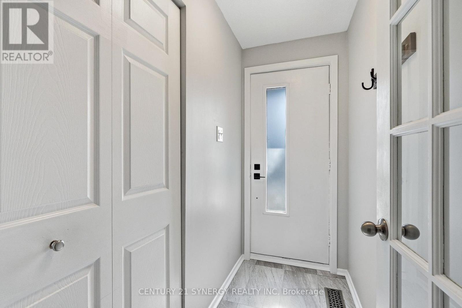 45 Tedwyn Drive, Ottawa, Ontario  K2J 1P9 - Photo 3 - X12983078