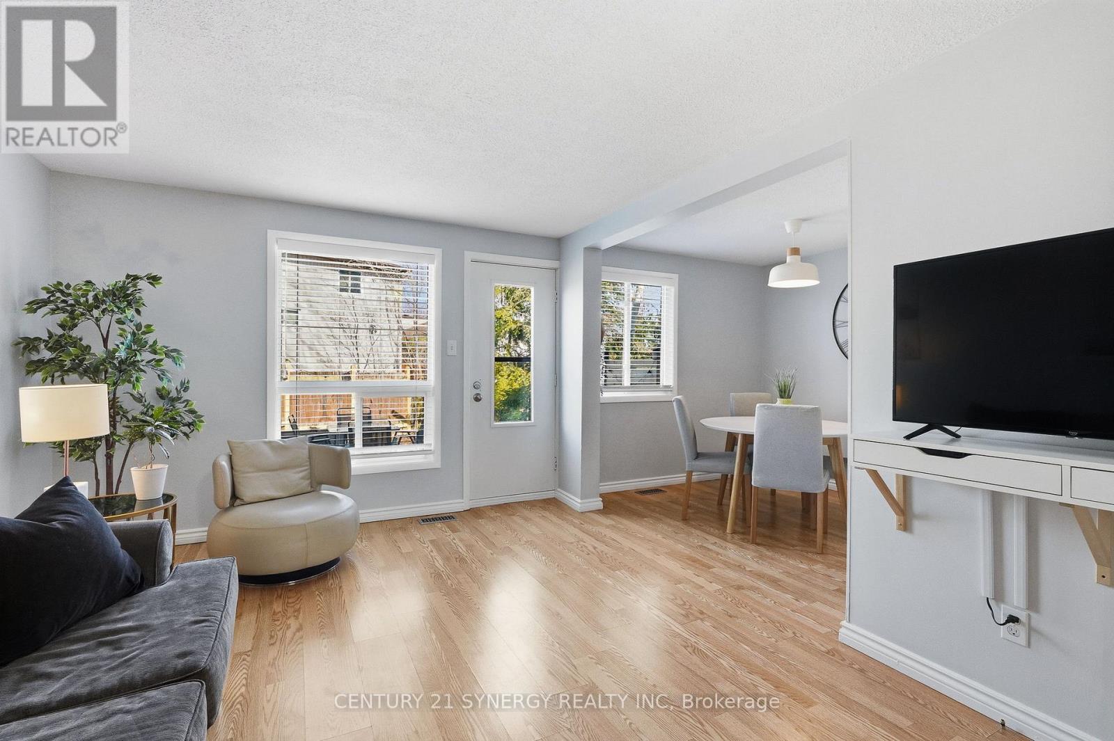 45 Tedwyn Drive, Ottawa, Ontario  K2J 1P9 - Photo 7 - X12983078