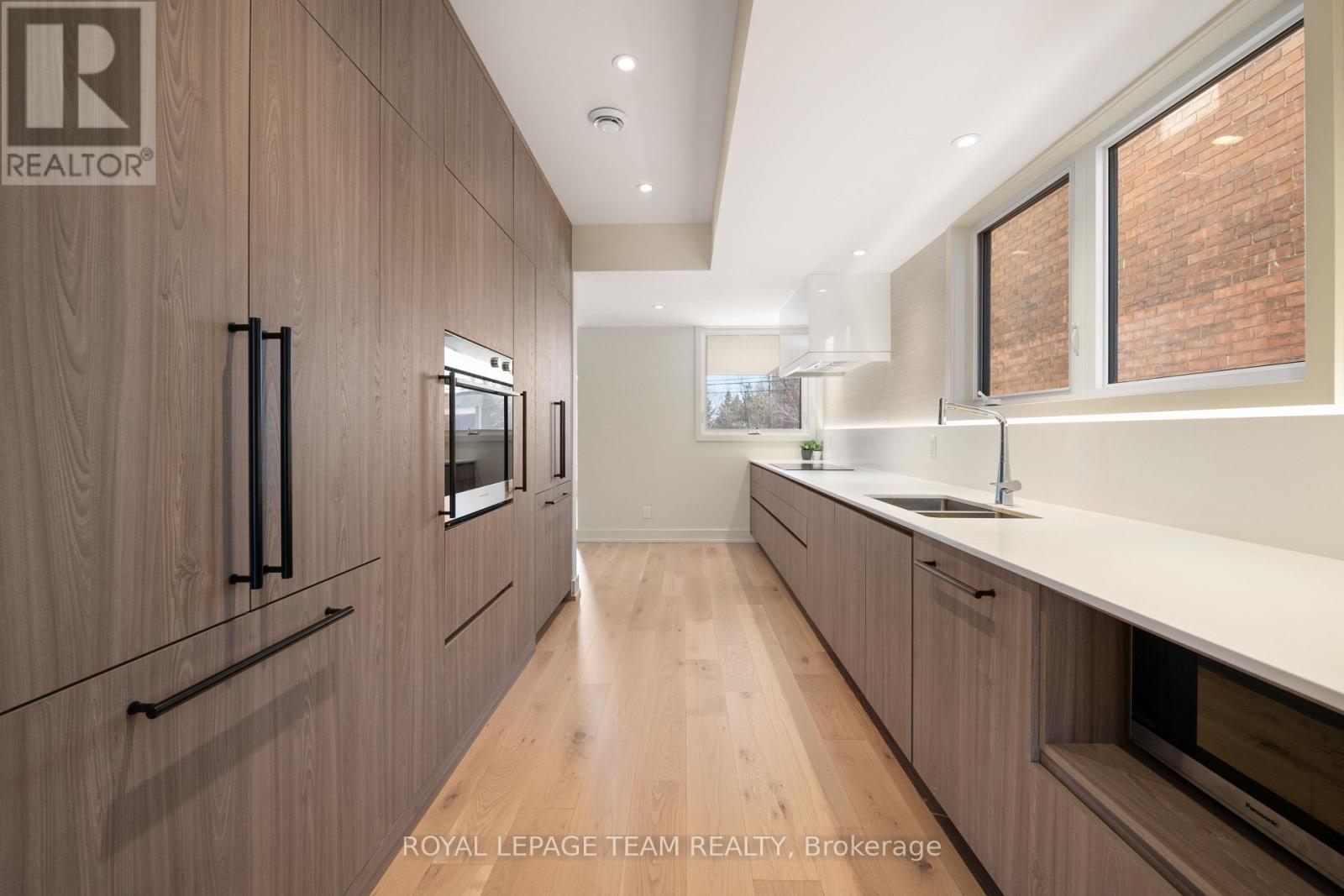 B - 13 Fifth Avenue, Ottawa, Ontario  K1S 2M2 - Photo 10 - X12983266