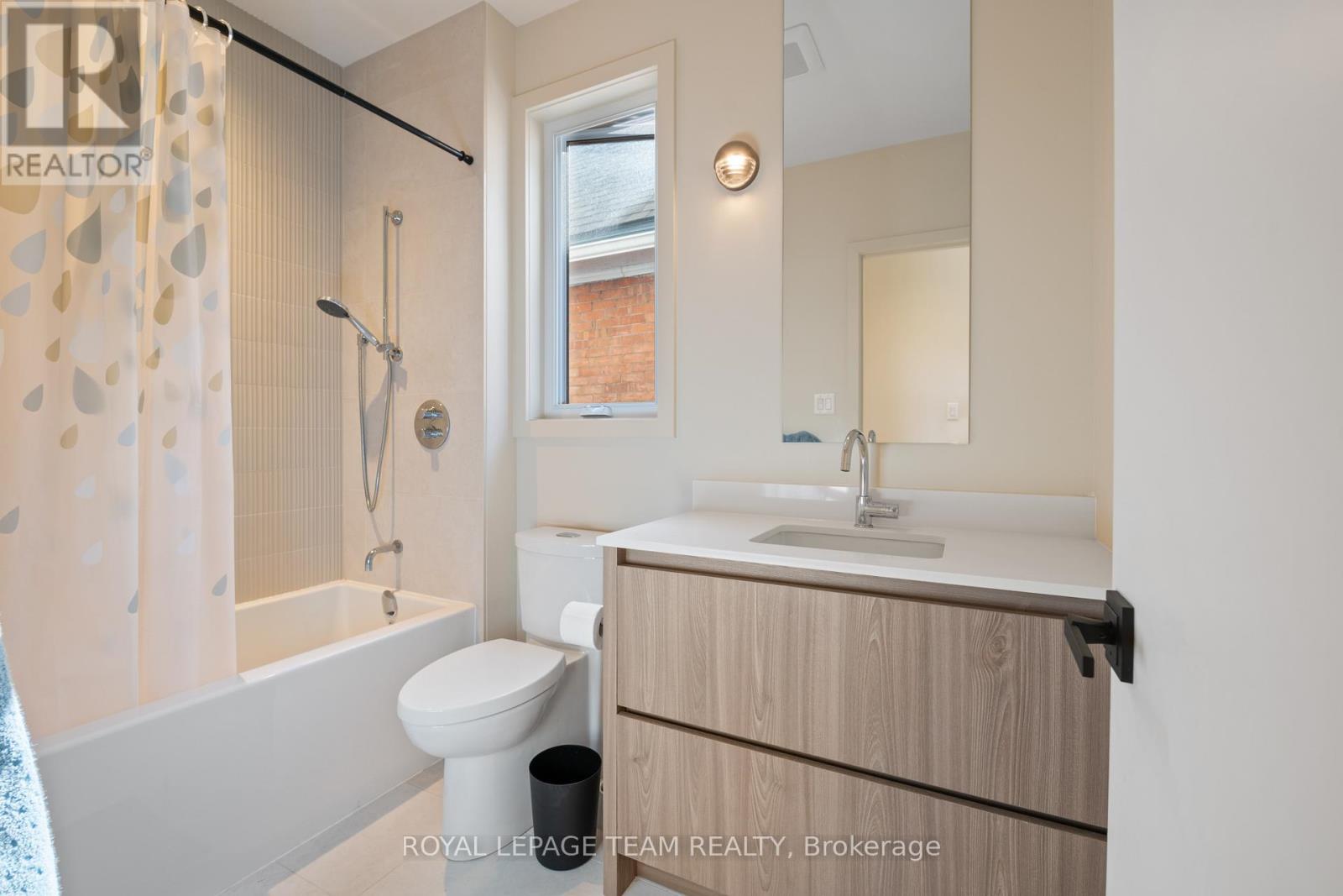 B - 13 Fifth Avenue, Ottawa, Ontario  K1S 2M2 - Photo 17 - X12983266