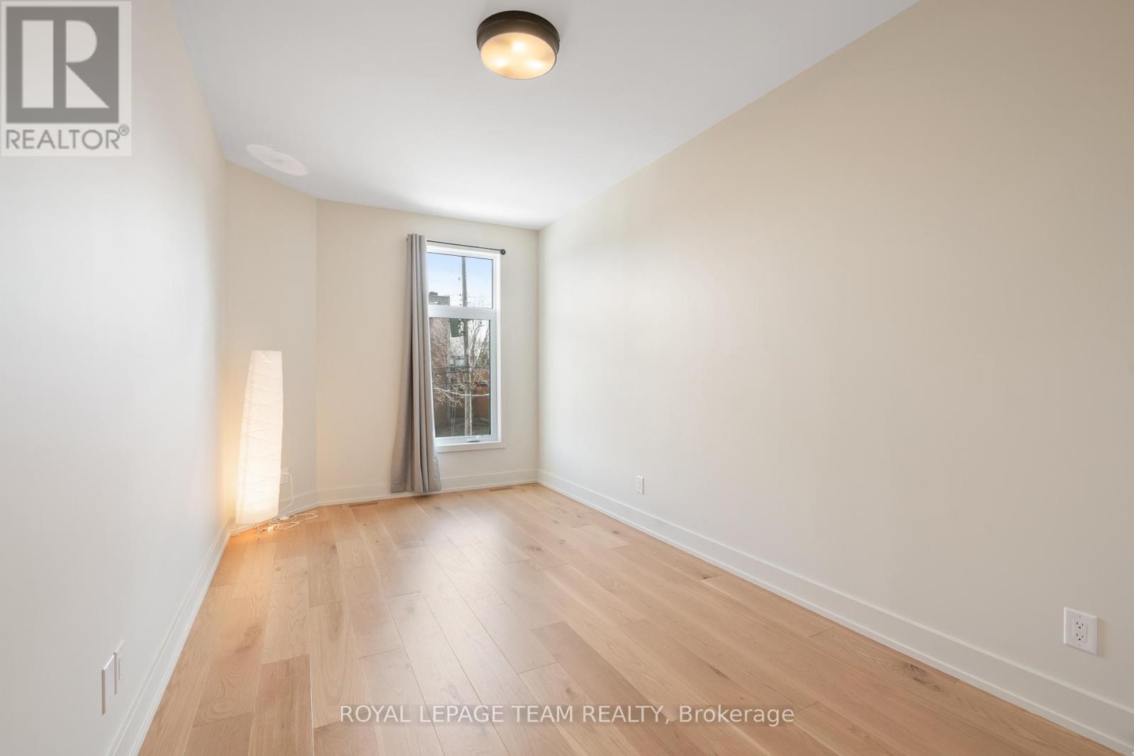 B - 13 Fifth Avenue, Ottawa, Ontario  K1S 2M2 - Photo 18 - X12983266