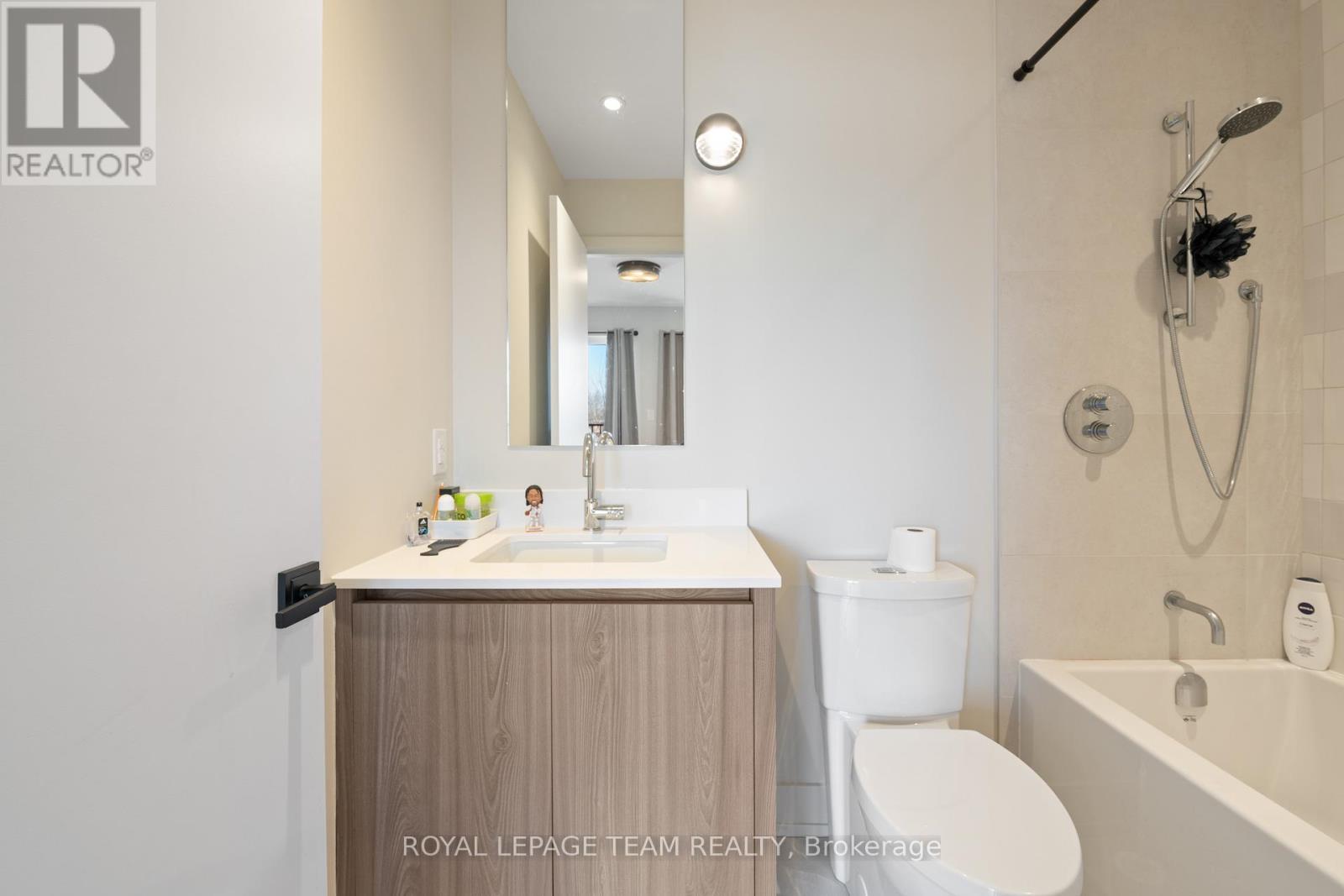 B - 13 Fifth Avenue, Ottawa, Ontario  K1S 2M2 - Photo 21 - X12983266