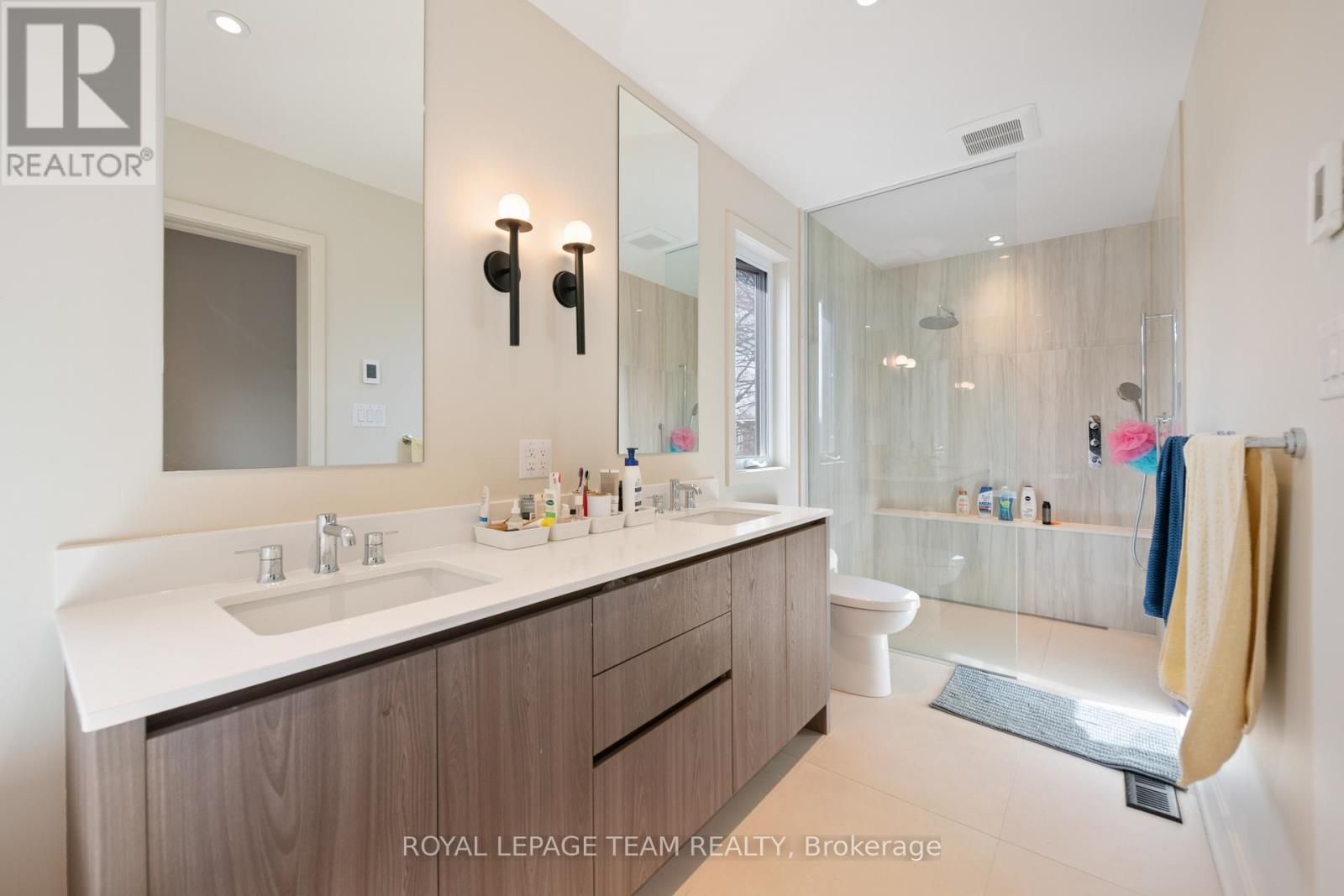 B - 13 Fifth Avenue, Ottawa, Ontario  K1S 2M2 - Photo 24 - X12983266