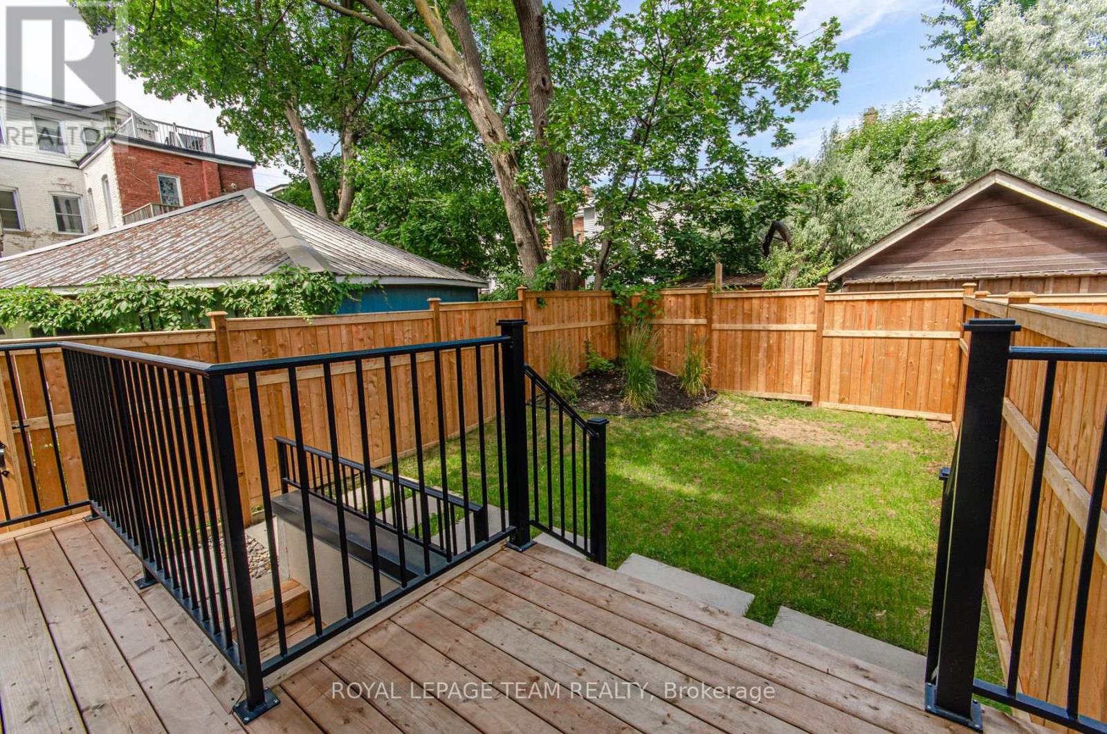 B - 13 Fifth Avenue, Ottawa, Ontario  K1S 2M2 - Photo 30 - X12983266