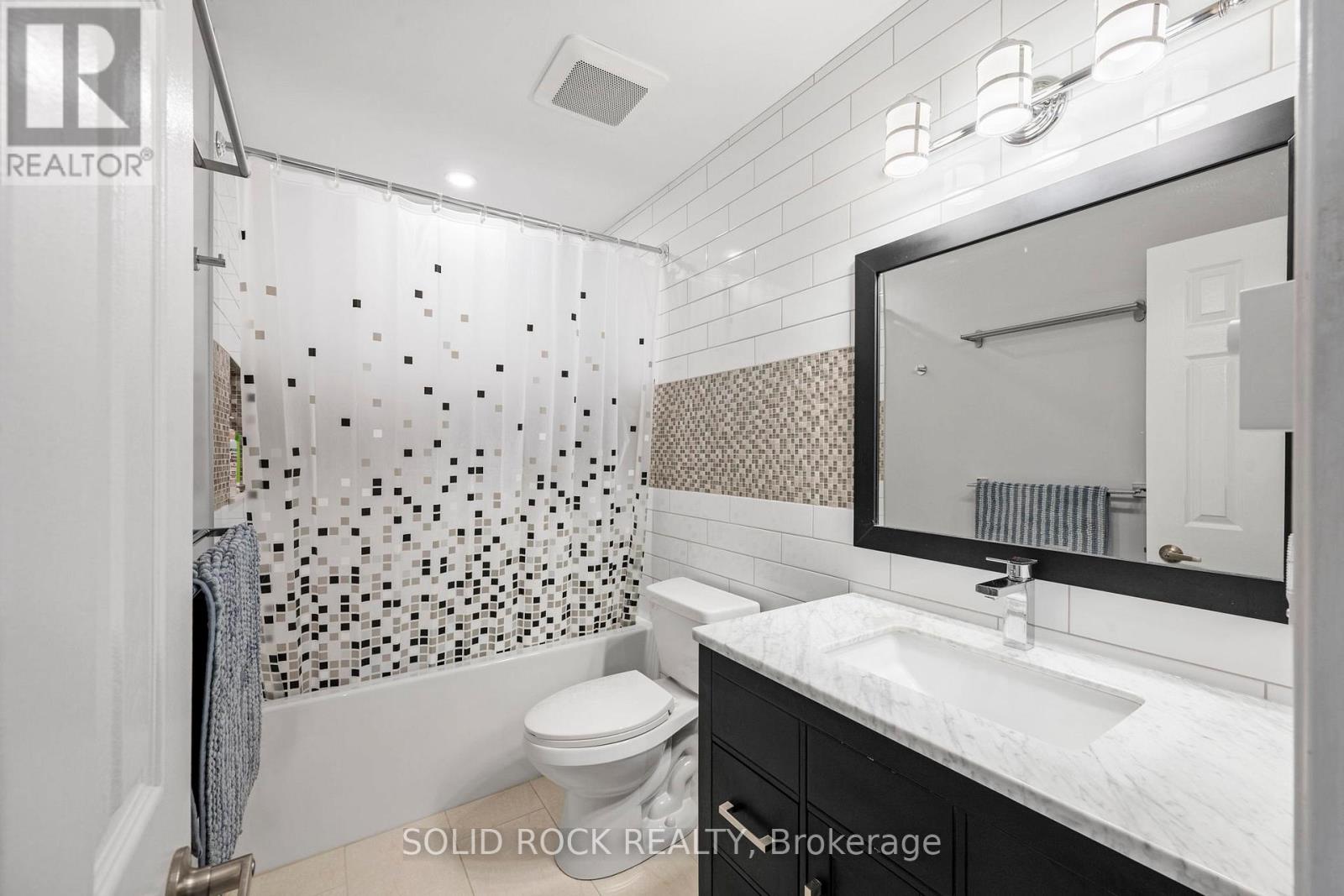 77 Markland Crescent, Ottawa, Ontario  K2G 5Z6 - Photo 26 - X12983268