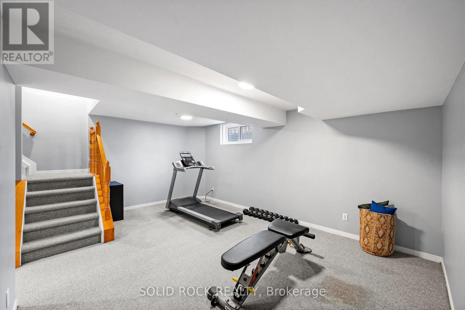 77 Markland Crescent, Ottawa, Ontario  K2G 5Z6 - Photo 33 - X12983268