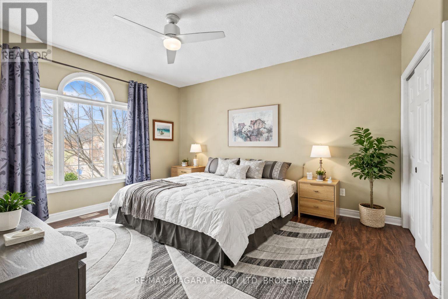 7852 Charnwood Avenue, Niagara Falls, Ontario  L2H 3E2 - Photo 6 - X12983122