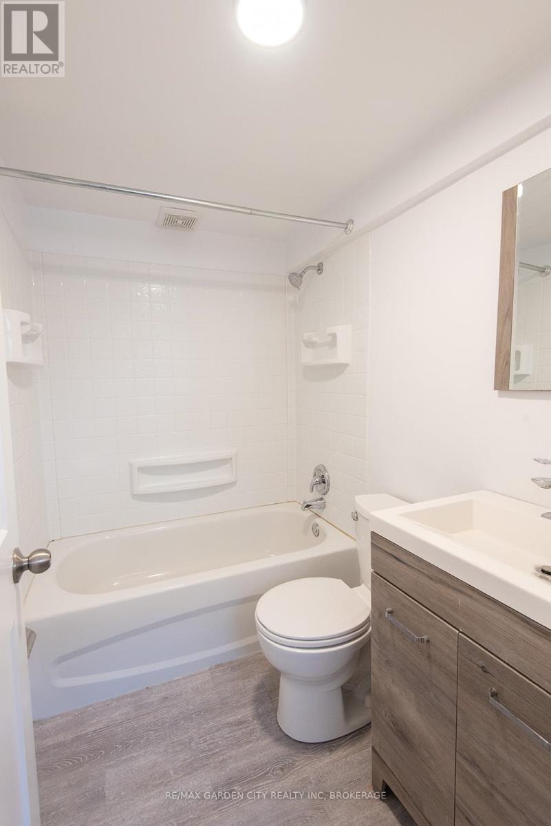 99 Beatrice Street, Welland, Ontario  L3B 2Z2 - Photo 35 - X12983216