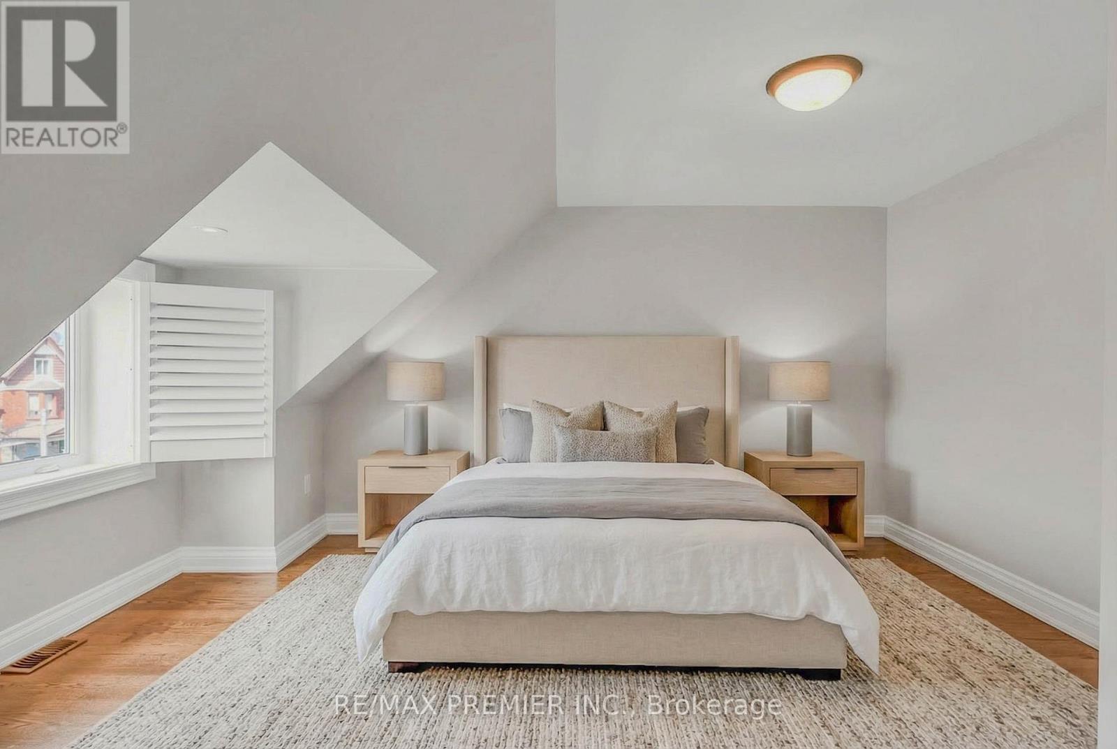 215 Grace Street, Toronto, Ontario  M6G 3A7 - Photo 29 - C12971848